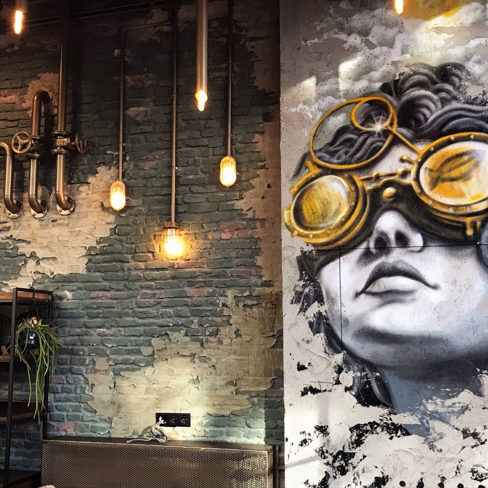 CAFFE NUX GRAFFİTİ